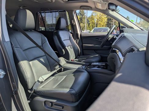 Used 2018 Honda Pilot Touring image 40