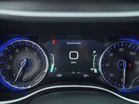 New 2026 Chrysler Pacifica Select FWD image 29