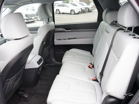 Used 2022 Hyundai Palisade SEL w/ 8P Bench Seat Package image 19