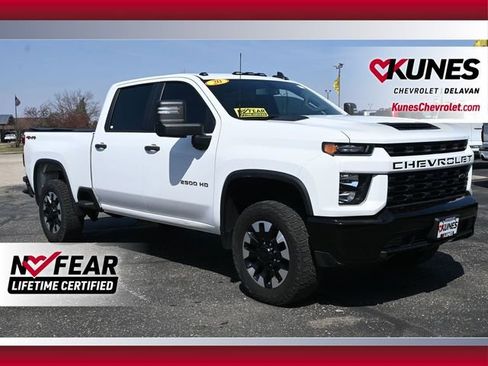 Used 2020 Chevrolet Silverado 2500 Custom w/ Custom Value Package image 1