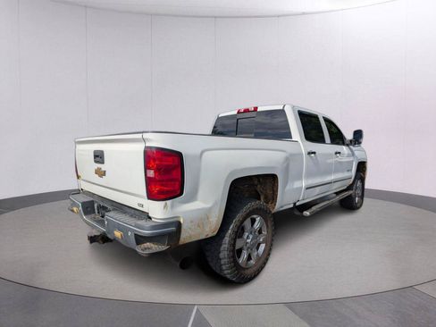 Used 2017 Chevrolet Silverado 2500 LTZ w/ Duramax Plus Package AWD/4WD image 5