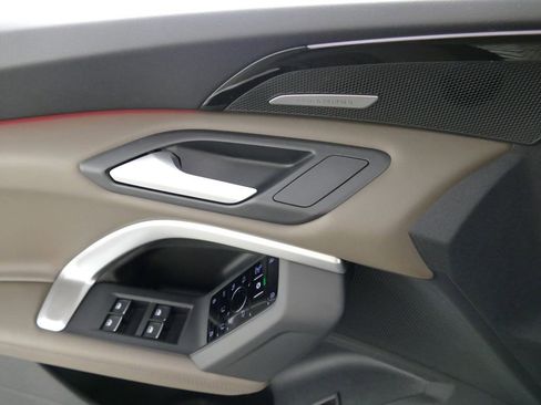 New 2025 Audi Q5 Premium Plus image 22