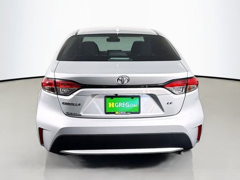Used 2020 Toyota Corolla LE image 8