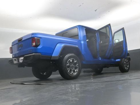 New 2026 Jeep Gladiator Sport AWD/4WD image 53