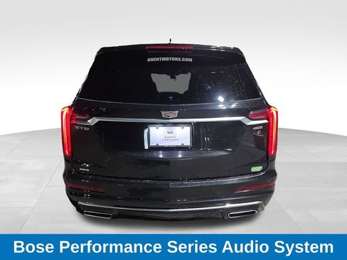 Used 2025 Cadillac XT6 Premium Luxury image 5
