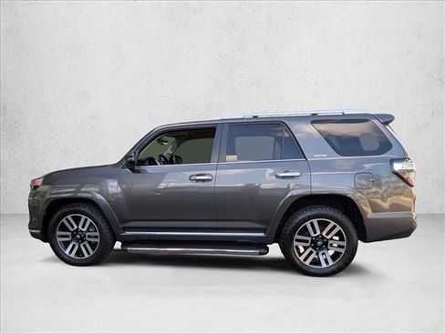 Used 2016 Toyota 4Runner Limited image 9