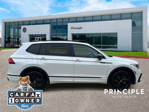 Used 2024 Volkswagen Tiguan SE R-Line image 5