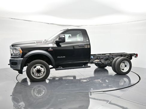 Used 2023 RAM 4500 SLT w/ Quick Order Package 2YG SLT RWD image 8