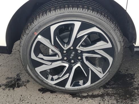 New 2026 Lincoln Navigator L Black Label image 5