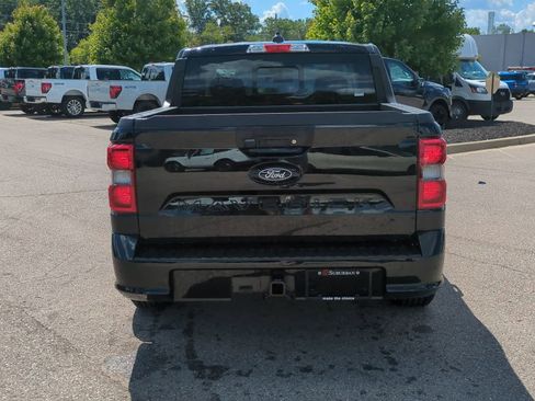 New 2025 Ford Maverick Lobo image 7