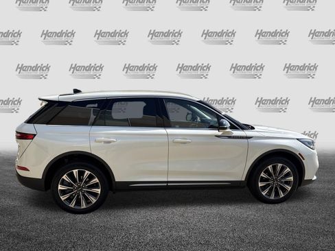 Used 2021 Lincoln Corsair Reserve w/ Elements Package AWD/4WD image 11