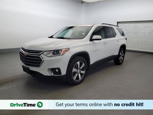 Used 2021 Chevrolet Traverse LT w/ LT Premium Package AWD/4WD image 1