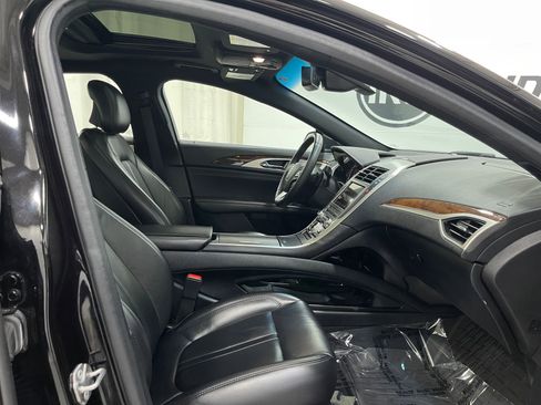 Used 2019 Lincoln MKZ Reserve w/ Reserve Plus Package image 33