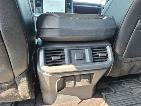 Used 2021 Ford F150 Lariat w/ FX4 Off-Road Package AWD/4WD image 14