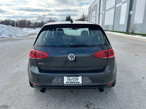 Used 2017 Volkswagen GTI Sport image 4