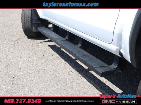 Used 2023 GMC Canyon AT4 image 37