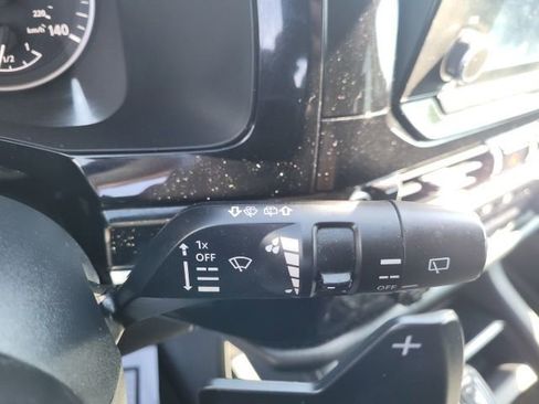 Used 2024 Nissan Pathfinder SV w/ Black Appearance Package FWD image 14