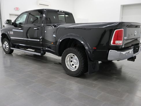 Used 2018 RAM 3500 Laramie image 6
