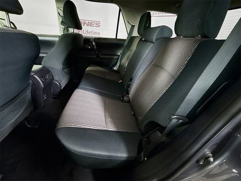 Used 2015 Toyota 4Runner Trail image 26
