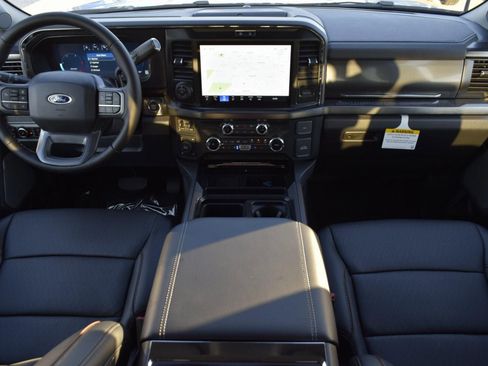 New 2026 Ford F250 Lariat w/ Lariat Premium Package image 7