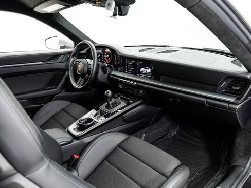 Certified 2024 Porsche 911 GT3 RWD image 26