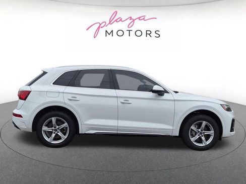 Used 2023 Audi Q5 2.0T Premium w/ Convenience Package AWD/4WD image 5