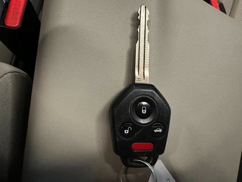 Used 2019 Subaru Impreza 2.0i AWD/4WD image 16