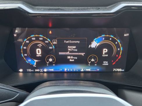 Used 2024 Chevrolet Colorado ZR2 w/ Technology Package AWD/4WD image 16