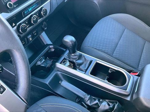 Used 2023 Toyota Tacoma 4x4 Double Cab image 16
