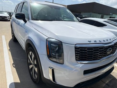 Used 2021 Kia Telluride S FWD image 2