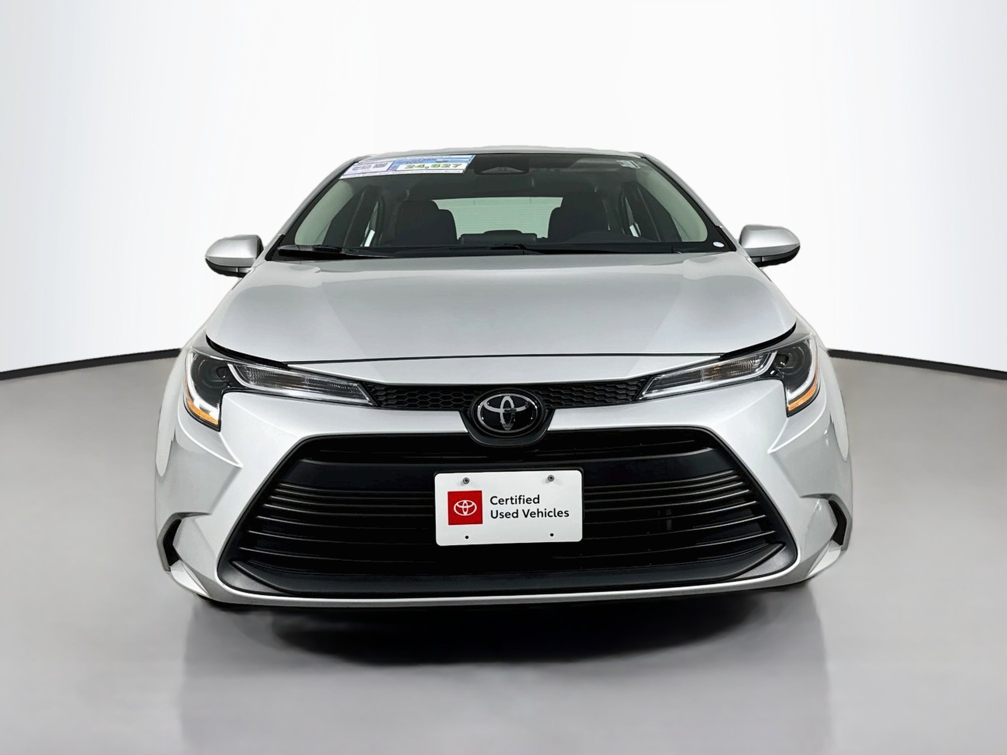 Certified 2026 Toyota Corolla LE FWD image 2