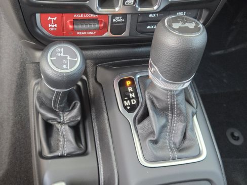 New 2026 Jeep Wrangler Unlimited Sport image 17