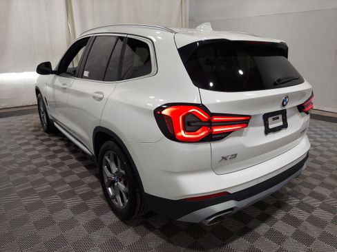 Used 2024 BMW X3 xDrive30i AWD/4WD image 2