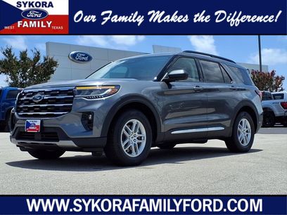 New 2025 Ford Explorer Active w/ Active Comfort Package