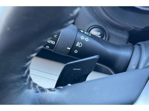 Used 2022 Subaru Ascent Touring image 35