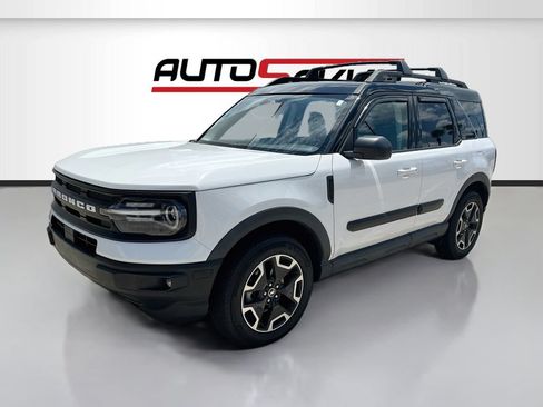 Used 2023 Ford Bronco Sport Outer Banks w/ Tech Package AWD/4WD image 3