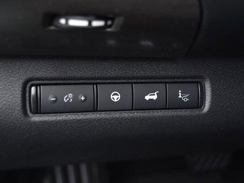 New 2025 Nissan Pathfinder Platinum w/ Cargo Package image 12