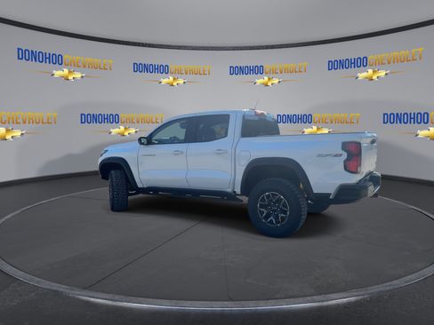 New 2026 Chevrolet Colorado ZR2 w/ Technology Package AWD/4WD image 9