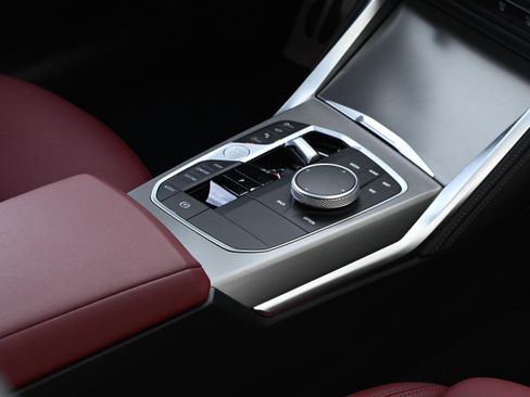 Certified 2025 BMW M240i Coupe image 23