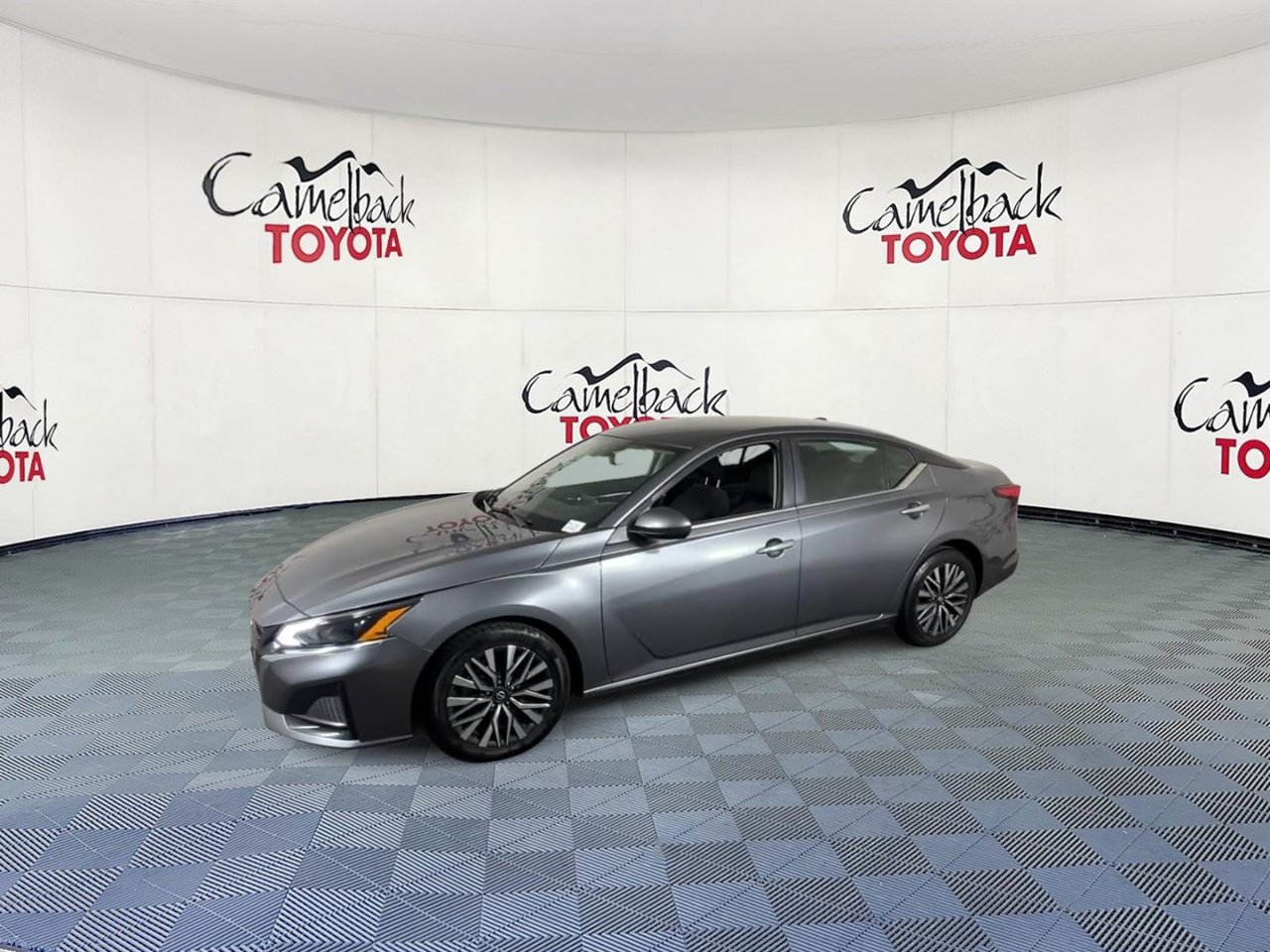 Used 2023 Nissan Altima 2.5 SV FWD image 7