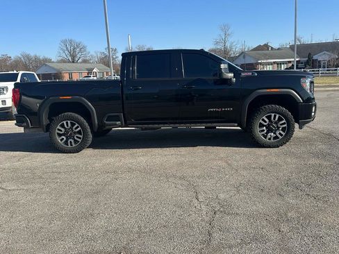 Used 2023 GMC Sierra 2500 AT4 w/ AT4 Premium Plus Package image 2
