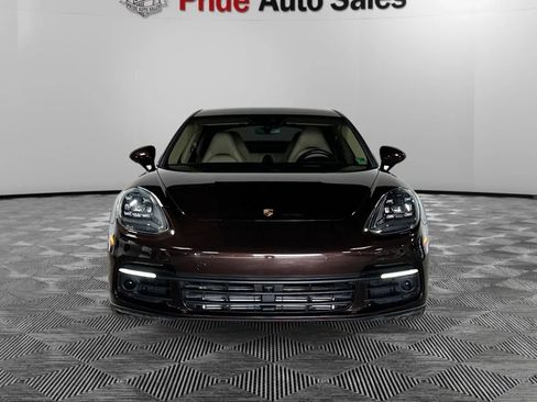 Used 2018 Porsche Panamera w/ Premium Package Plus image 2