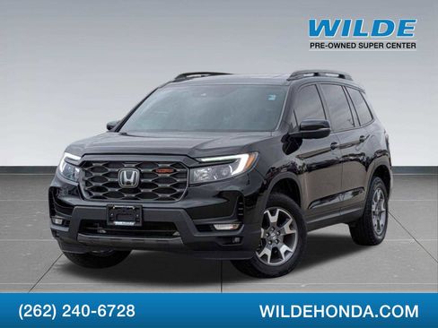 Used 2022 Honda Passport TrailSport image 1