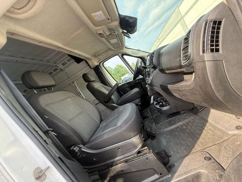 Used 2023 RAM ProMaster 2500 FWD image 20
