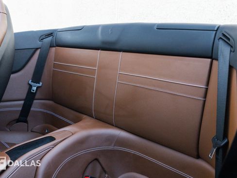 Used 2016 Ferrari California T image 35
