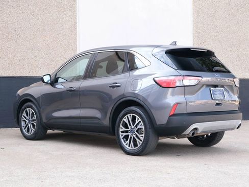 Used 2022 Ford Escape SEL image 14