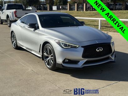 Used 2017 INFINITI Q60 2.0t w/ Moonroof Package