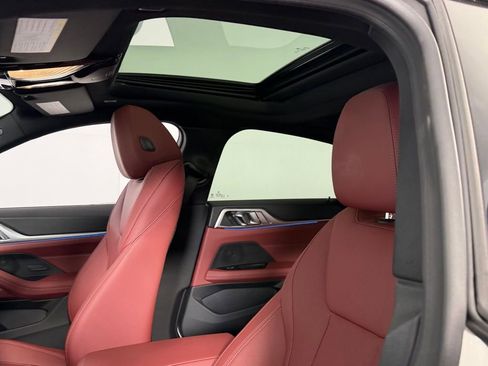 Used 2025 BMW i4 eDrive40 image 26