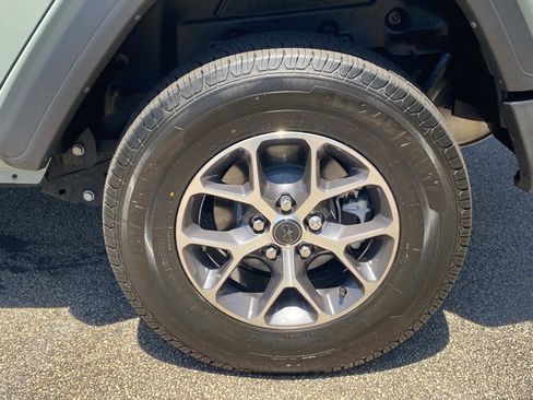 Used 2024 Jeep Wrangler Unlimited Sport AWD/4WD image 14