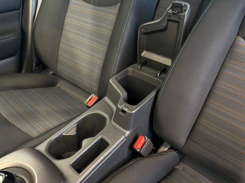 Certified 2023 Nissan Leaf S image 21